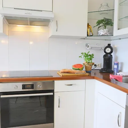 Moderne 2 Zimmerwohnung Mit Grosszuegigem Suedbalkon In Der Ersten Etage Westerland